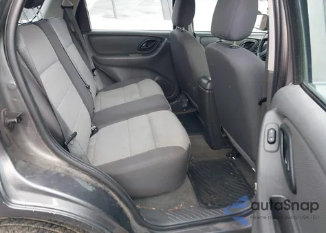 2006 Ford Escape Xls/Xls Manual из США, поврежденный, VIN 1FMYU02Z26KD25292